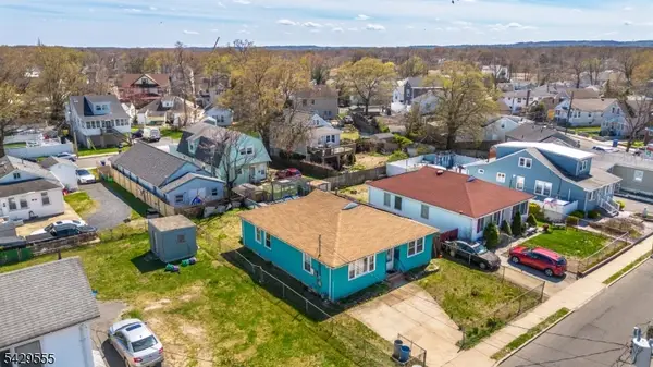 128 Highland Blvd, Keansburg Boro, NJ 07734