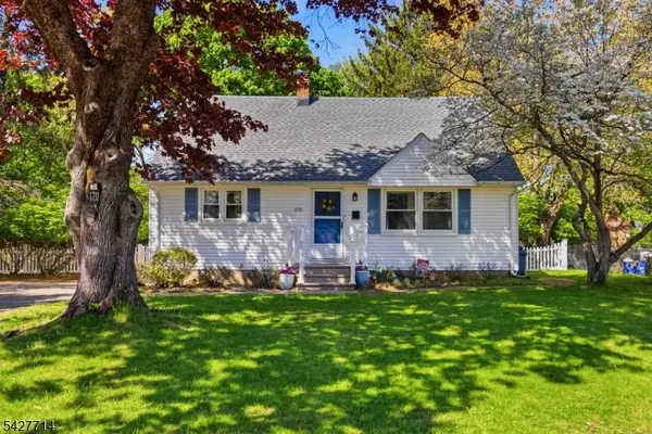 170 Marion Ct, Pompton Lakes Boro, NJ 07442