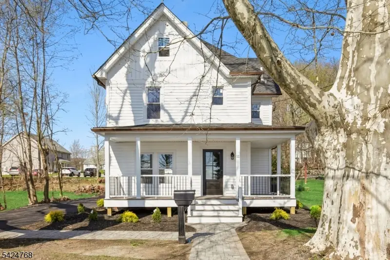 11 New St, Sussex, NJ 07461 - #1