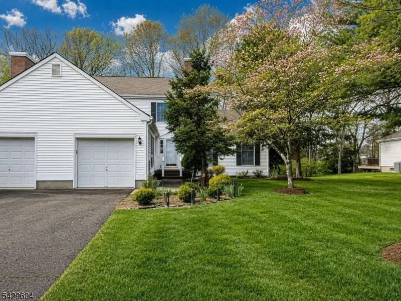 170 Smithfield Ct, Bernards, NJ 07920 - #1