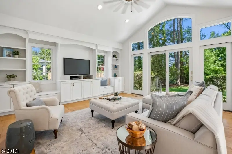 30 Winding Way, Madison, NJ 07940 - #1