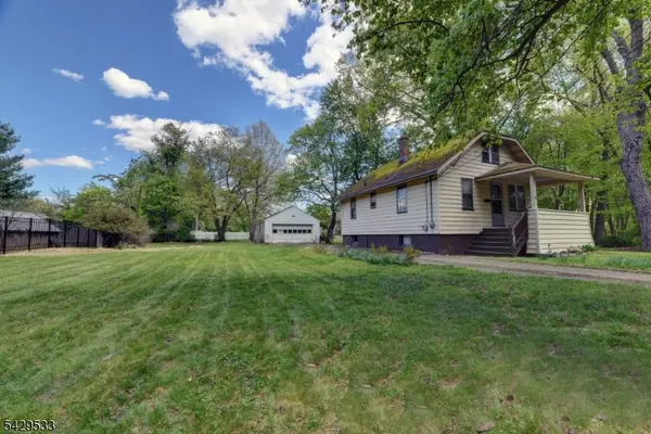 86 Greenwood Ave, Pequannock Twp., NJ 07440