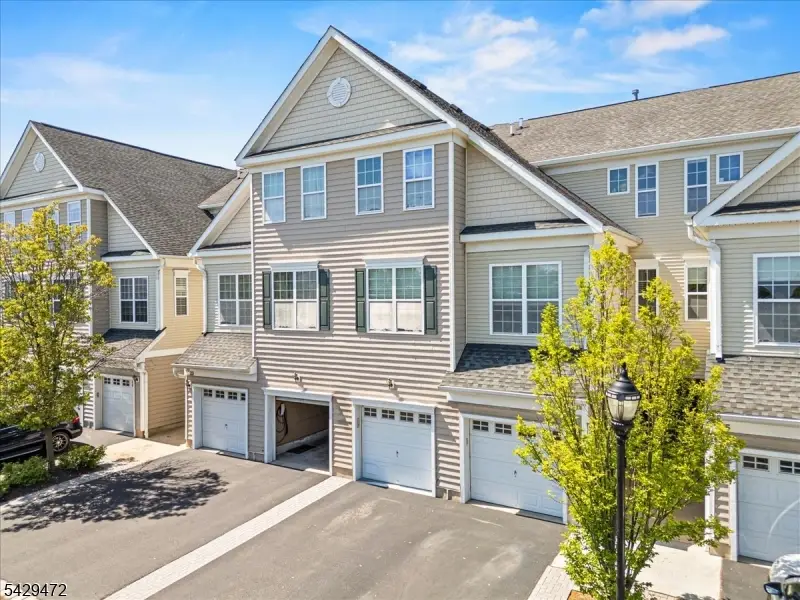 23 Patriots Path, South Bound Brook, NJ 08880 - #3