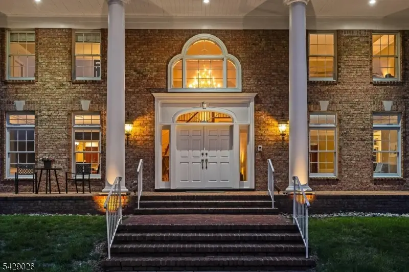 5 Chilton Rd, Chester, NJ 07930 - #3