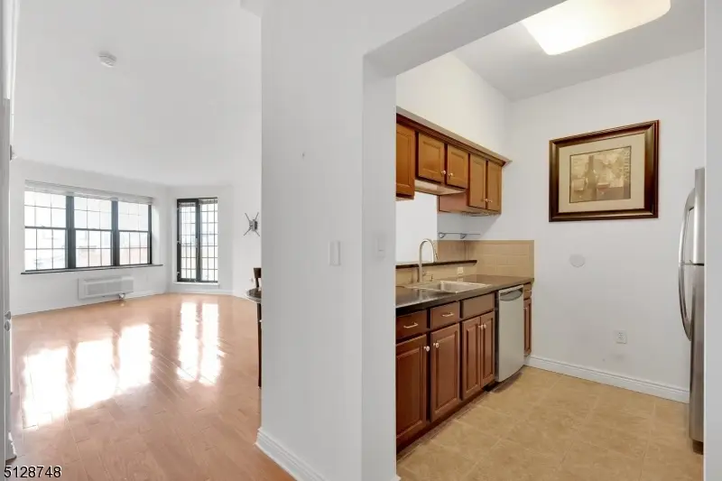 7 Prospect St Unit 303 #303, Morristown, NJ 07960 - #2