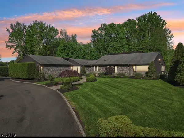 15 Laurie Ct, Scotch Plains Twp., NJ 07076