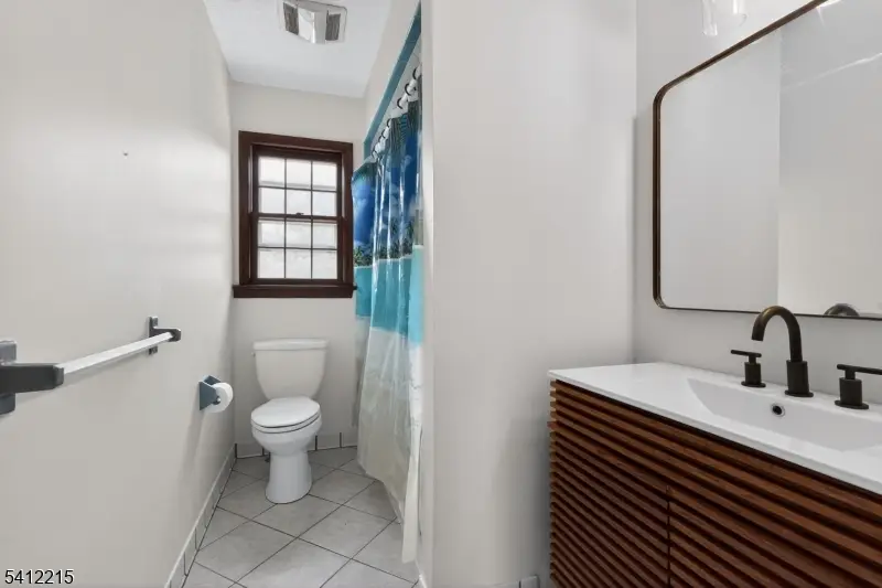 1 Mountain View Ct, Clinton, NJ 08833 - #3
