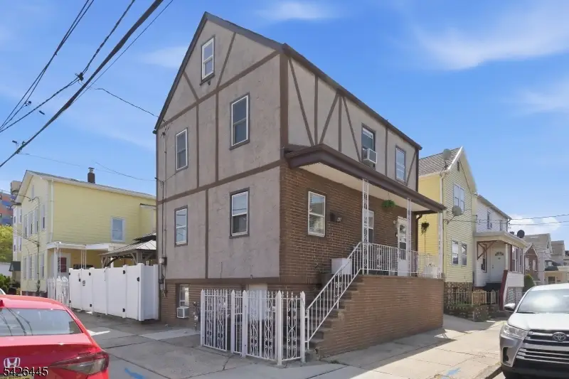 43 Bank St, Elizabeth, NJ 07201 - #2