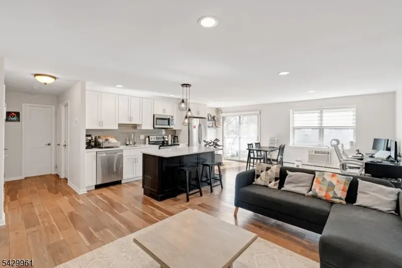 20 Jefferson St #A8, Hackensack, NJ 07601 - #1