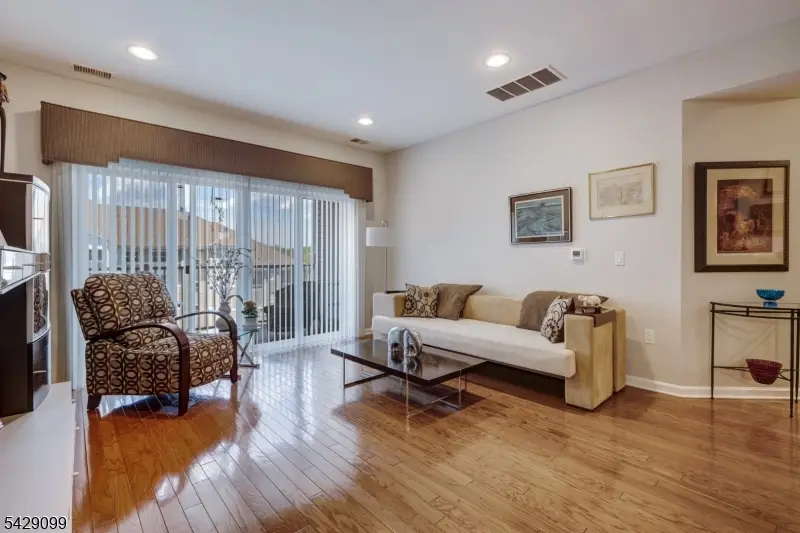 10402 Warrens Way #402, Wanaque, NJ 07465 - #3