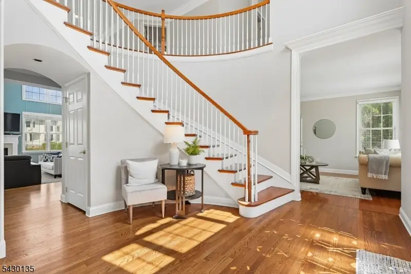384 Bennetts Ln, Franklin, NJ 08873 - #2