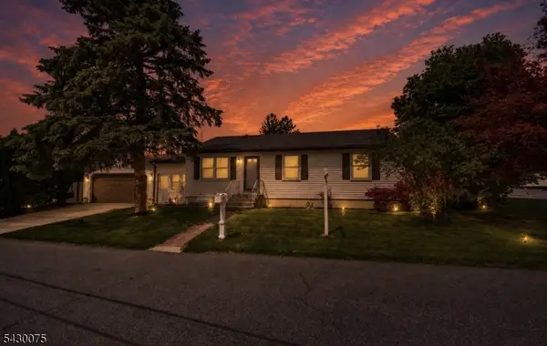 355 Kent St, Phillipsburg Town, NJ 08865