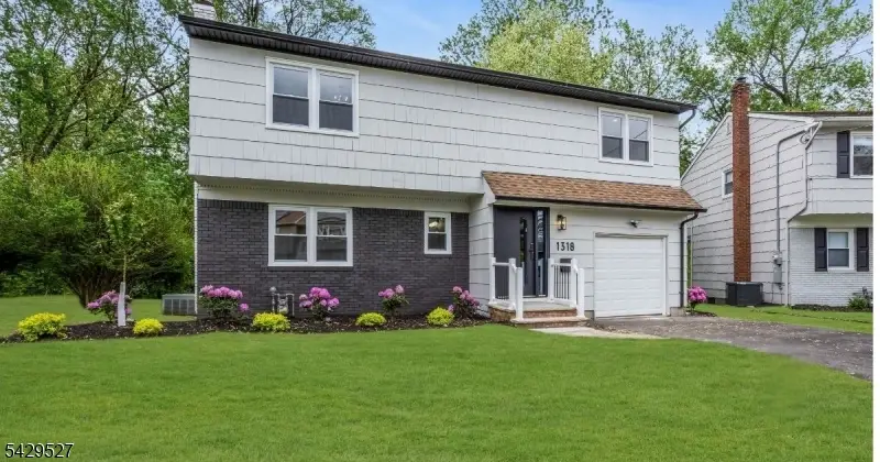 1318 Marcella Dr, Union, NJ 07083 - #2