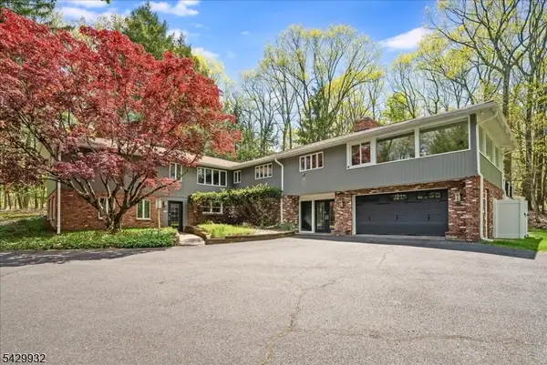 18 Green Rd, Sparta Twp., NJ 07871
