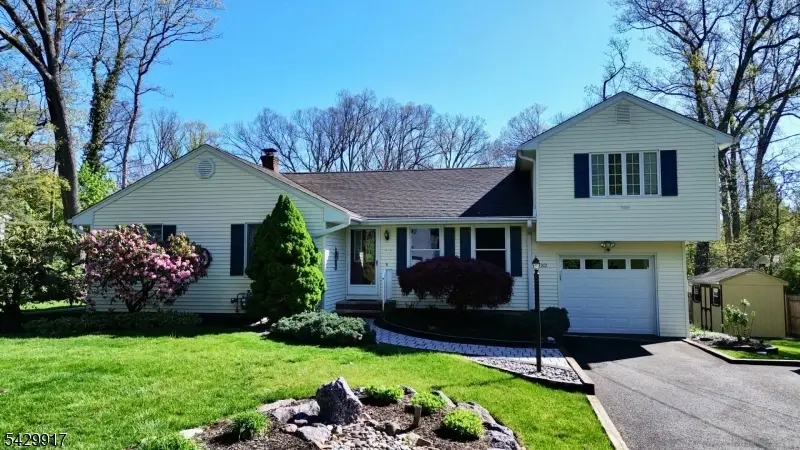 32 Dover Milton Rd, Oak Ridge, NJ 07438 - #1