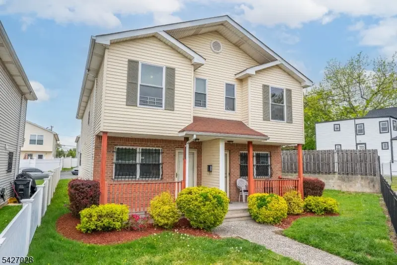 447 S 9th St, Newark, NJ 07103 - #1