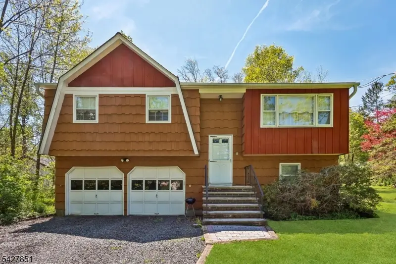 7 Hanover Ave, Warren, NJ 07059 - #1