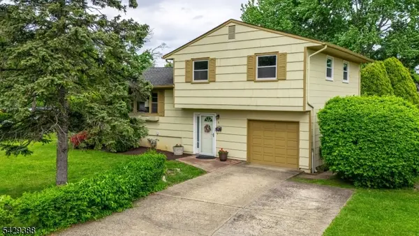 2 Moryan Rd, Edison Twp., NJ 08817