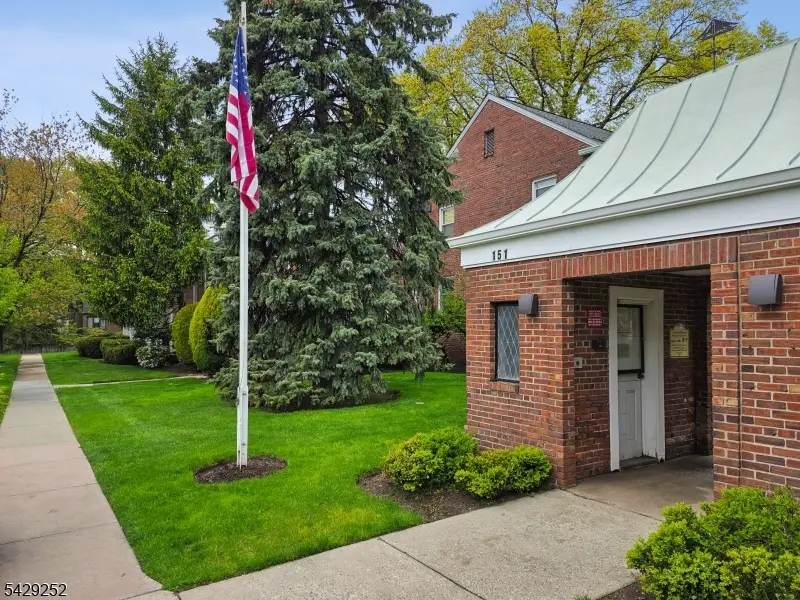 151 E Palisade Ave #6D, Englewood, NJ 07631 - #3