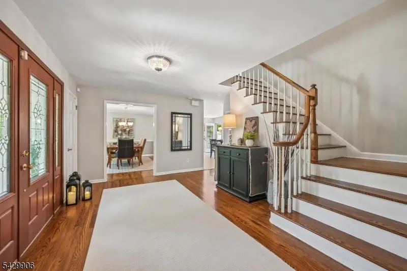6 Windsor Ct, Clinton, NJ 08801 - #2