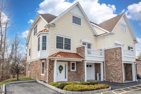 21 Riverbend Ct, New Providence Boro, NJ 07974