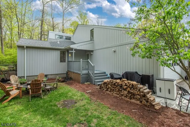15 Christy Ln #Left, Sparta, NJ 07871 - #2