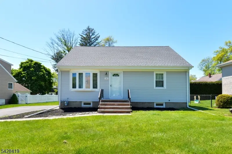113 Stanley Ct, North Haledon, NJ 07508 - #1