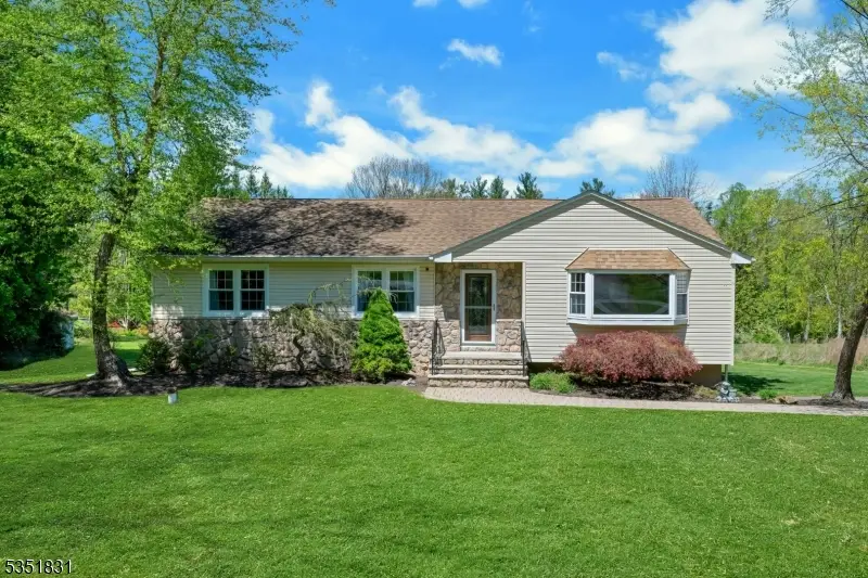 11 Lawrence Rd, Randolph, NJ 07869 - #1