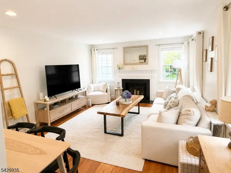 165 Russell Rd, Fanwood, NJ 07023 - #2