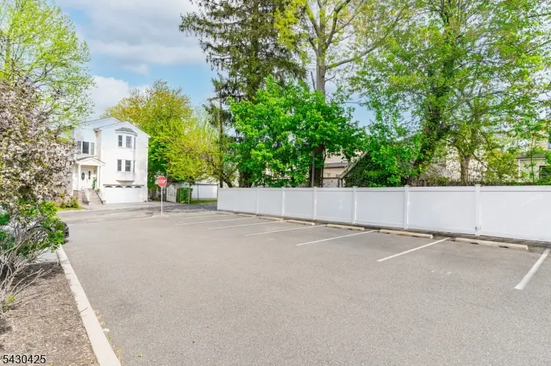 2 Bland Court #3, Watsessing, NJ 07003 - #3