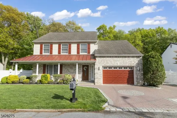 279 Nathan Ct, Aberdeen Twp., NJ 07721