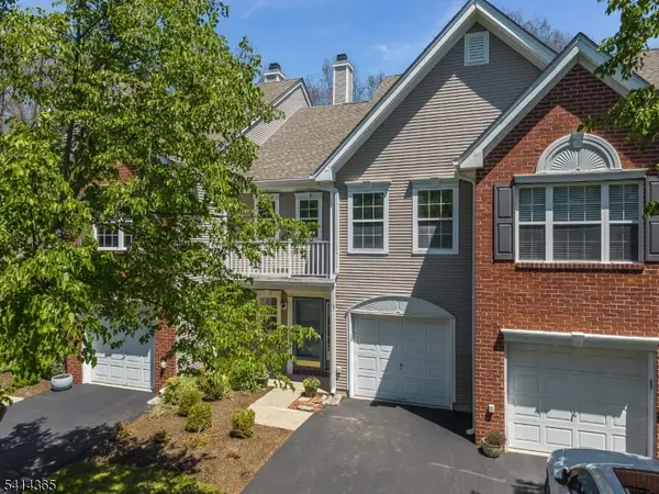 903 Springhouse Dr, Readington Twp., NJ 08889