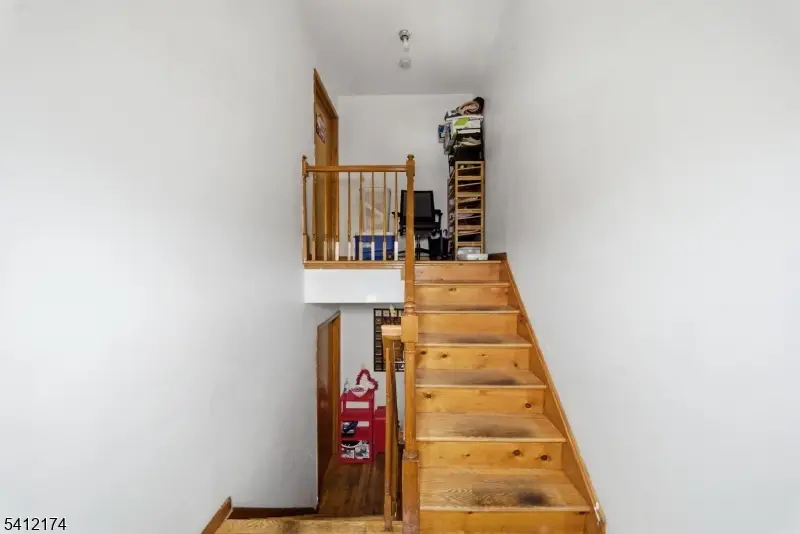 595 N 5th St, Newark, NJ 07107 - #2
