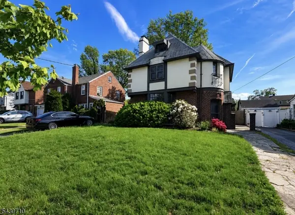 1136 Coolidge Rd, Elizabeth City, NJ 07208