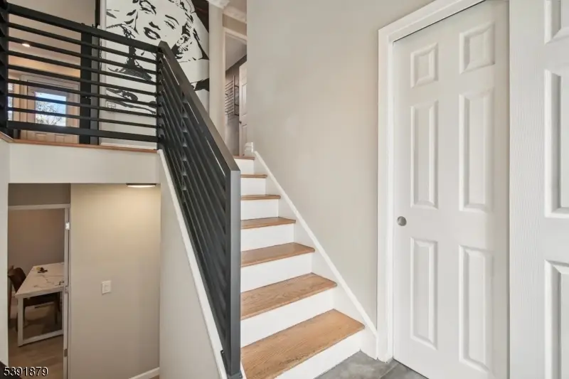 223 Chaucer Dr, Berkeley Heights, NJ 07922 - #3
