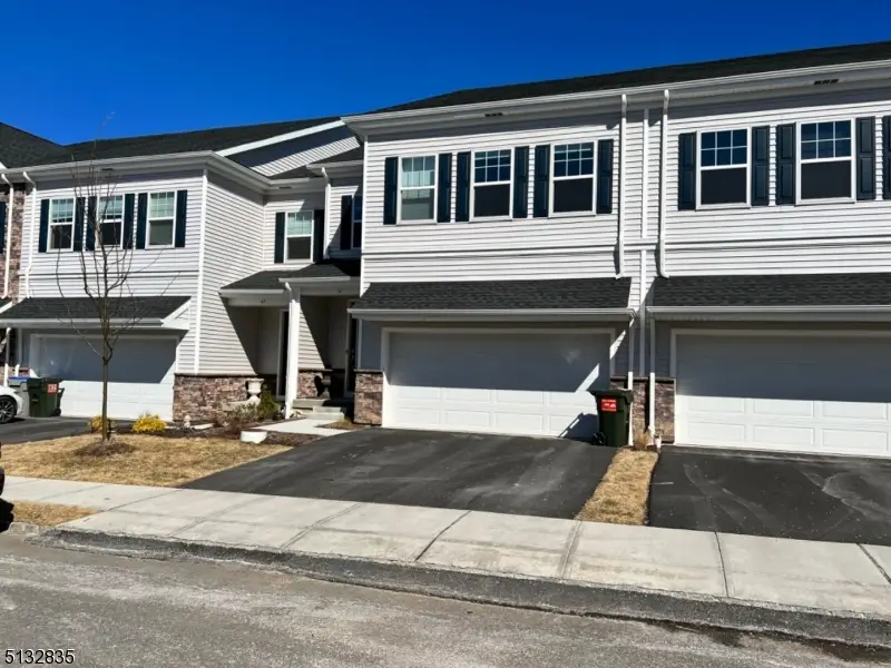 61 Gerhard Pl, Morris, NJ 07960 - #1