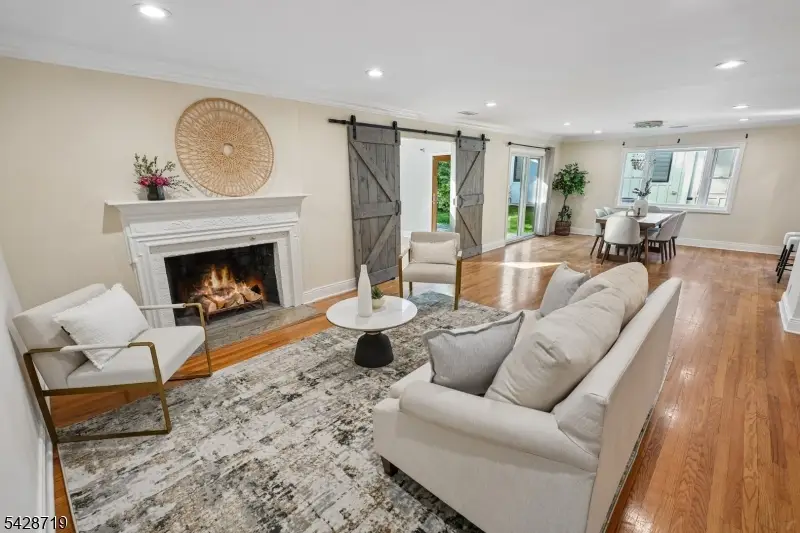 355 Wyoming Ave, Millburn, NJ 07041 - #3