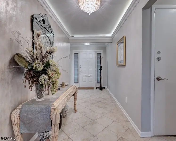 69 Cummings Cir, West Orange, NJ 07052 - #2