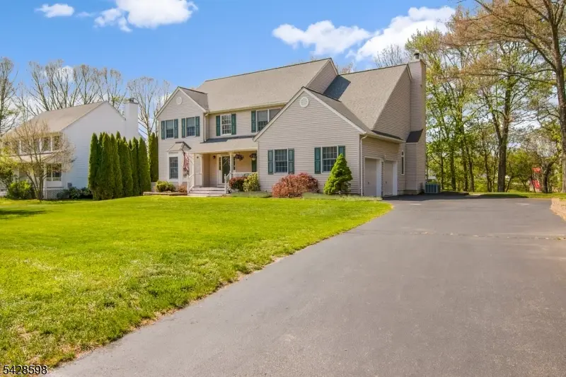 14 Chelsea Dr, Oak Ridge, NJ 07438 - #3