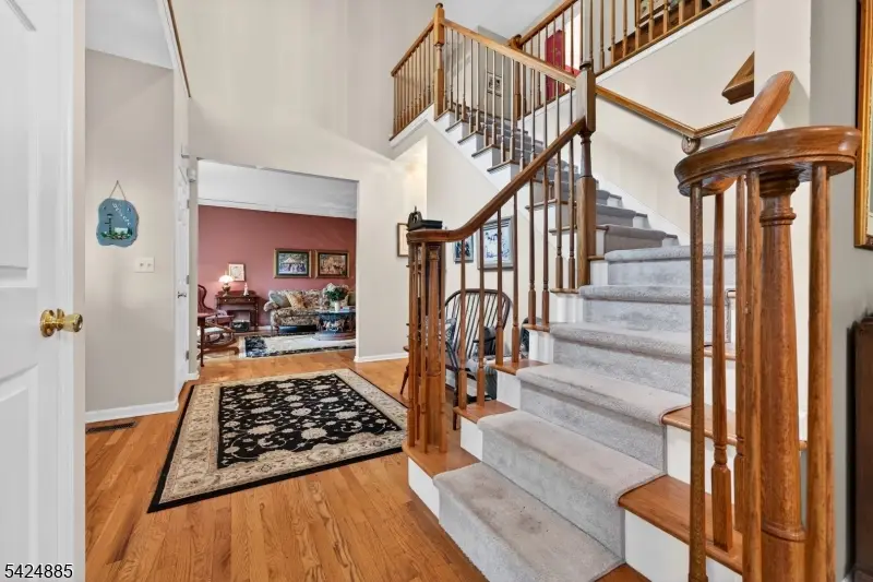 3 Indian Creek Rd, Pittstown, NJ 08867 - #3