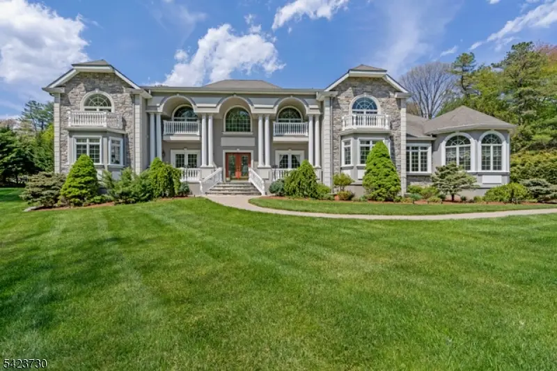 17 Constitution Ave, Succasunna, NJ 07876 - #1