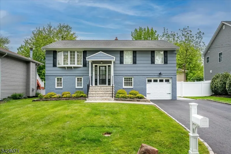 869 Odonnell Ave, Scotch Plains, NJ 07076 - #1