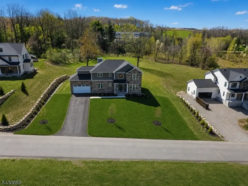 7 Emerald Dr, Hardyston, NJ 07419 - #2
