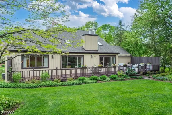 2 Spruce Ln, Harding Twp., NJ 07960