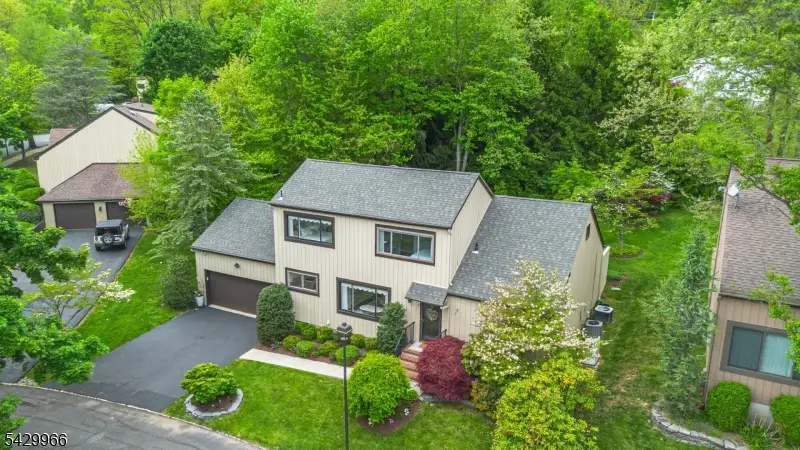 2 Spruce Ln, Harding, NJ 07960 - #2