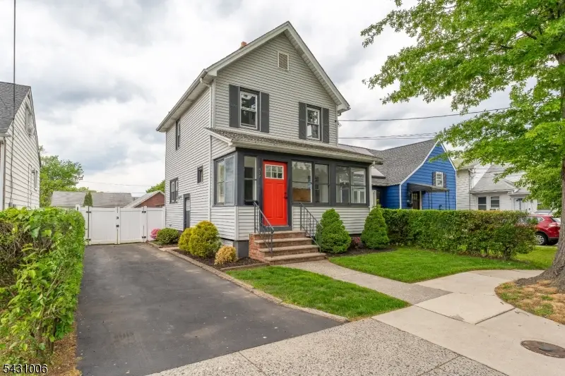 422 Faitoute Ave, Roselle Park, NJ 07204 - #2