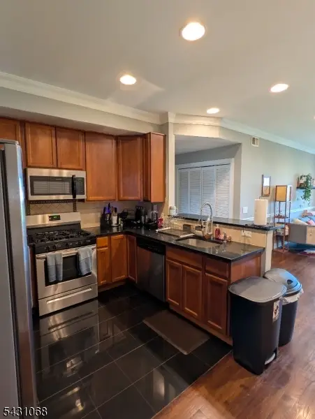 15-19 Tichenor Ln #406, Newark, NJ 07114 - #2