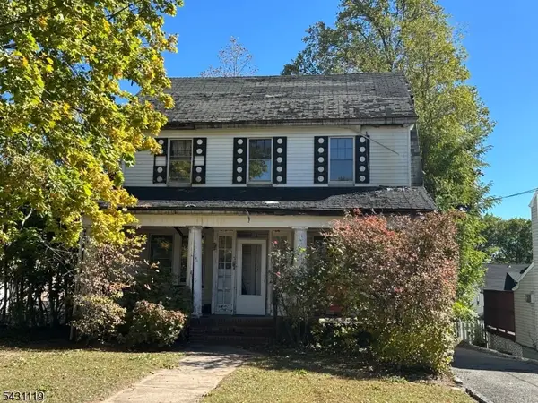30 Walnut Ave, Millburn Twp., NJ 07041