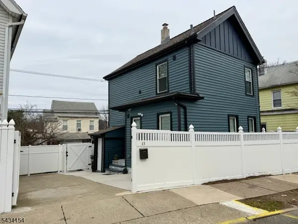 41 N 11th St, Paterson City, NJ 07522