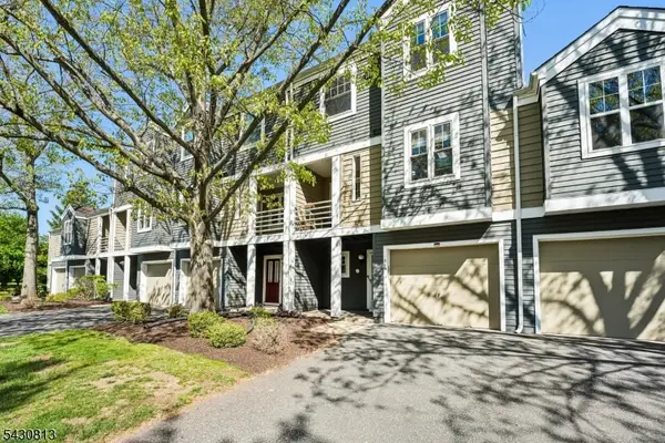 366 Pond Rd, Bridgewater Twp., NJ 08807